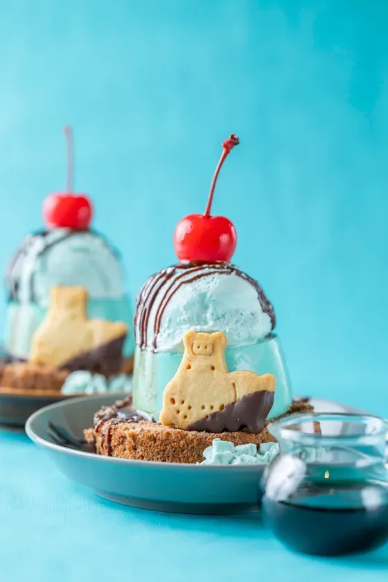 チョコミントロール ～チョコミント皿プリンのせ～