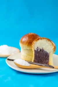 冷やし熱海ばたーあんパン塩バニラ