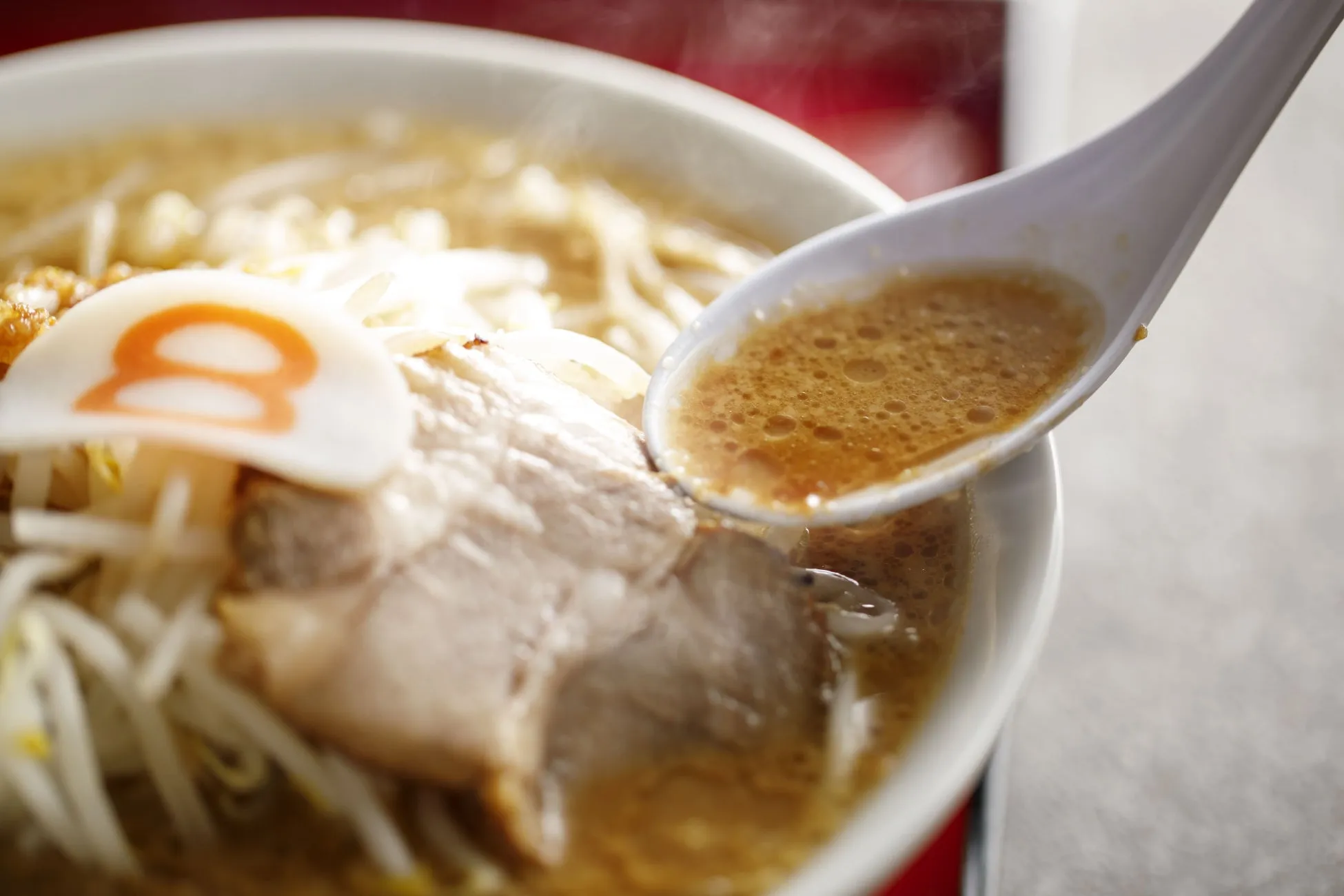 ラーメン全体（別角度）
