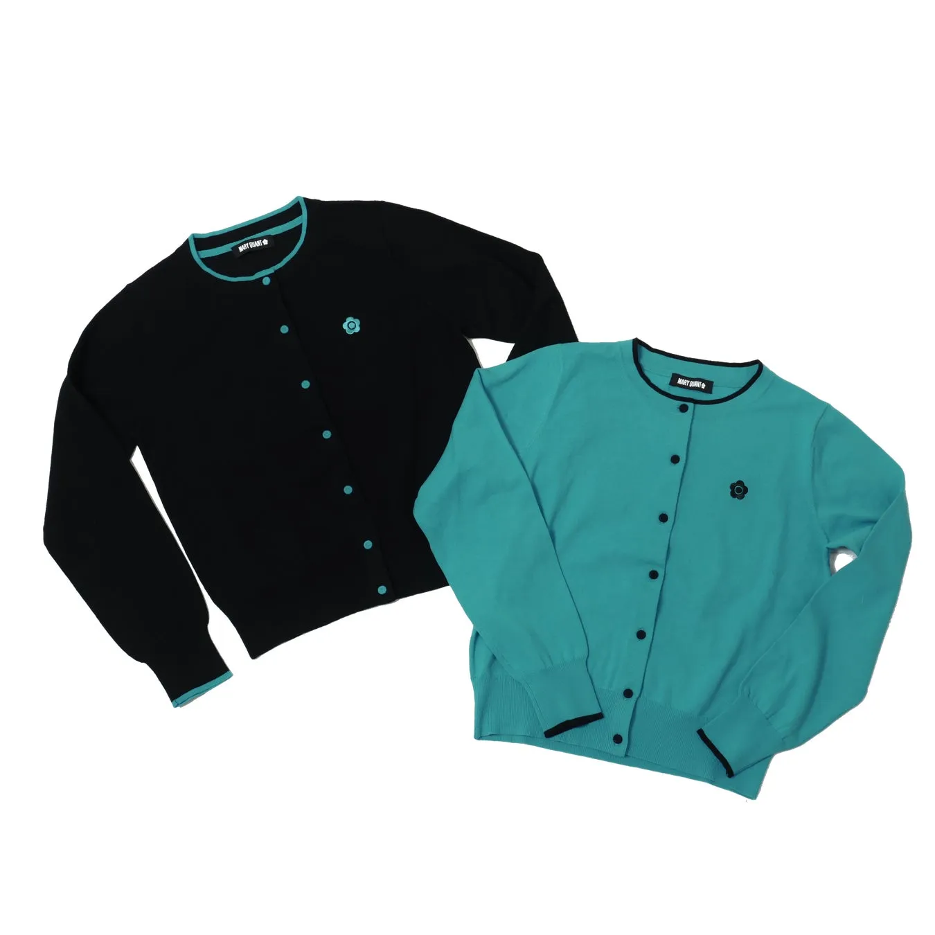 黒と水色のカーディガン2着