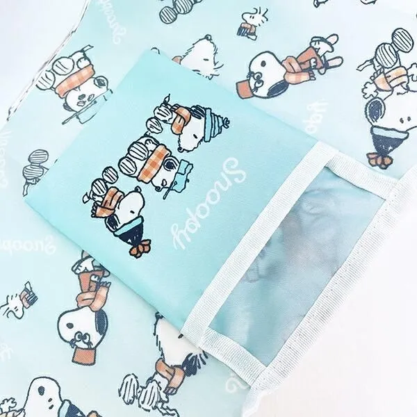 折りたたんで収納できる様子