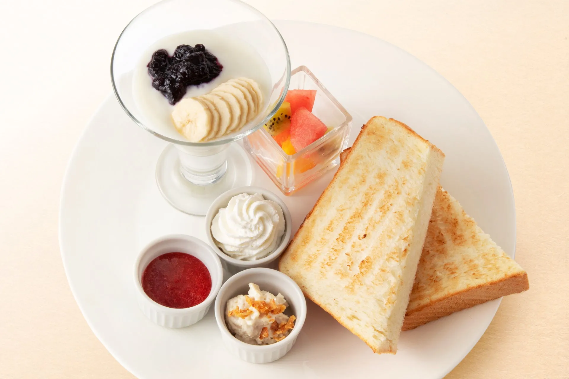 選べるトッピングで広がる朝食の楽しみ