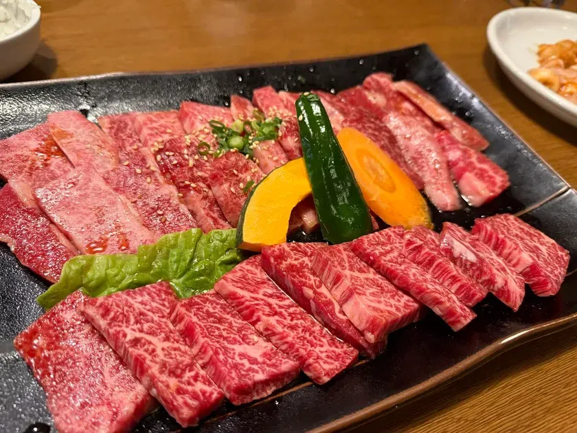 焼肉の盛り合わせ