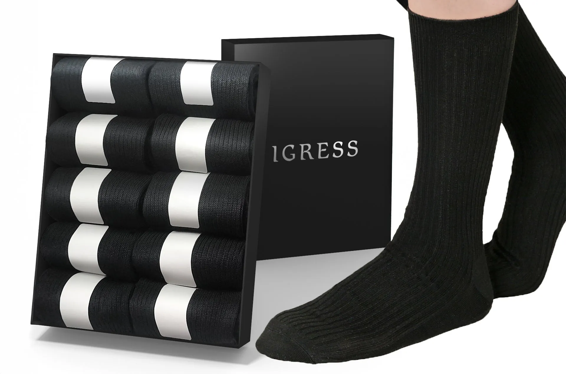 IGRESSのビジネスソックスが箱に入った状態と、実際に着用している足元の画像