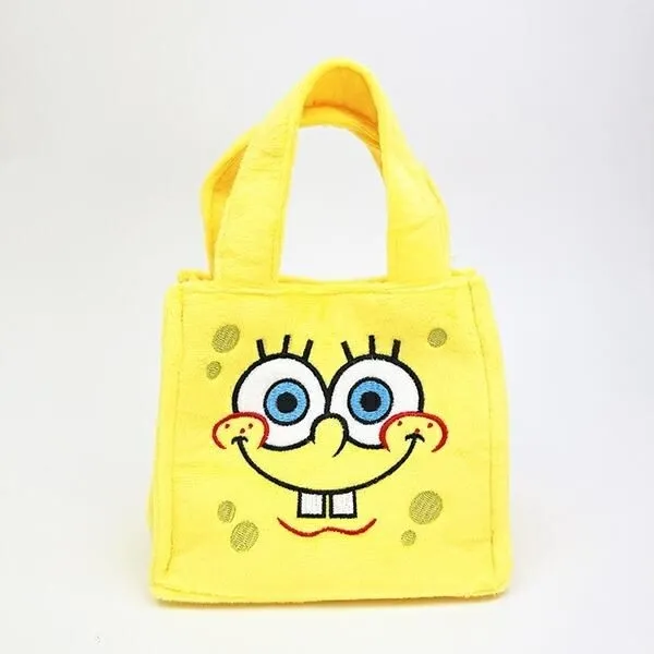 スポンジボブの顔がデザインされた黄色いバッグ