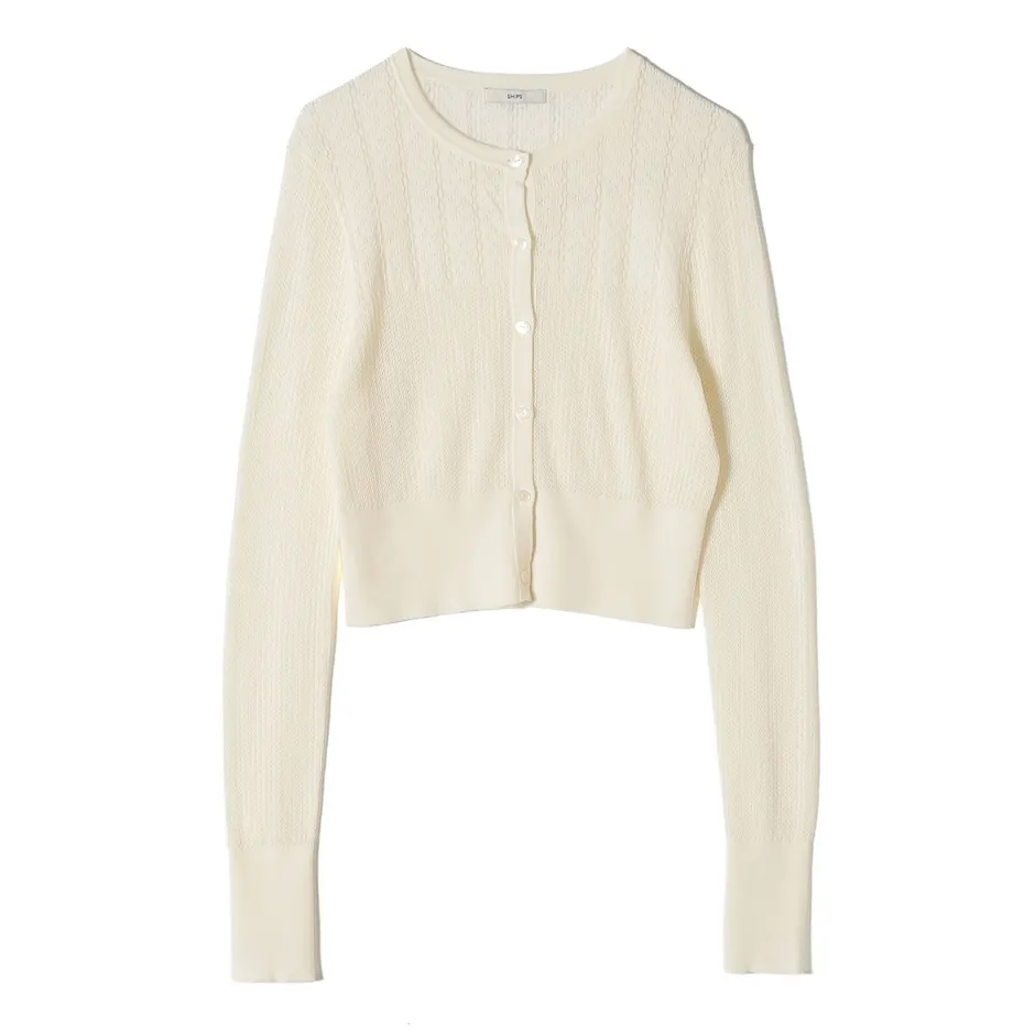 白いカーディガン