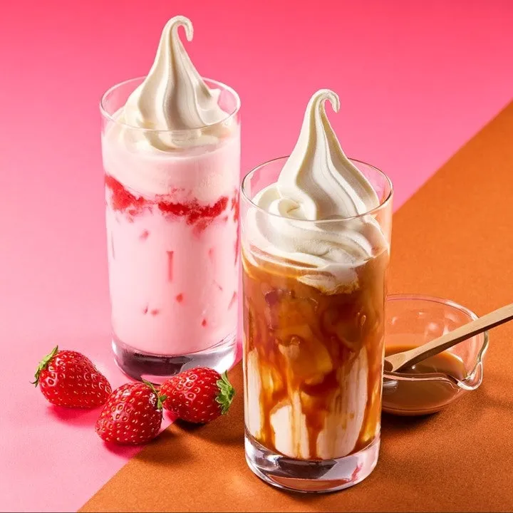 キャラメル カフェオーレフロートといちごミルクフロート