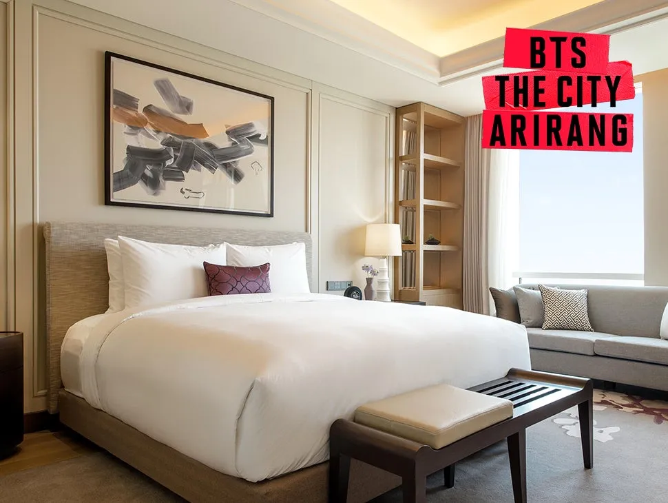 BTSのプロモーションイベントと見られる、ホテルの客室の写真